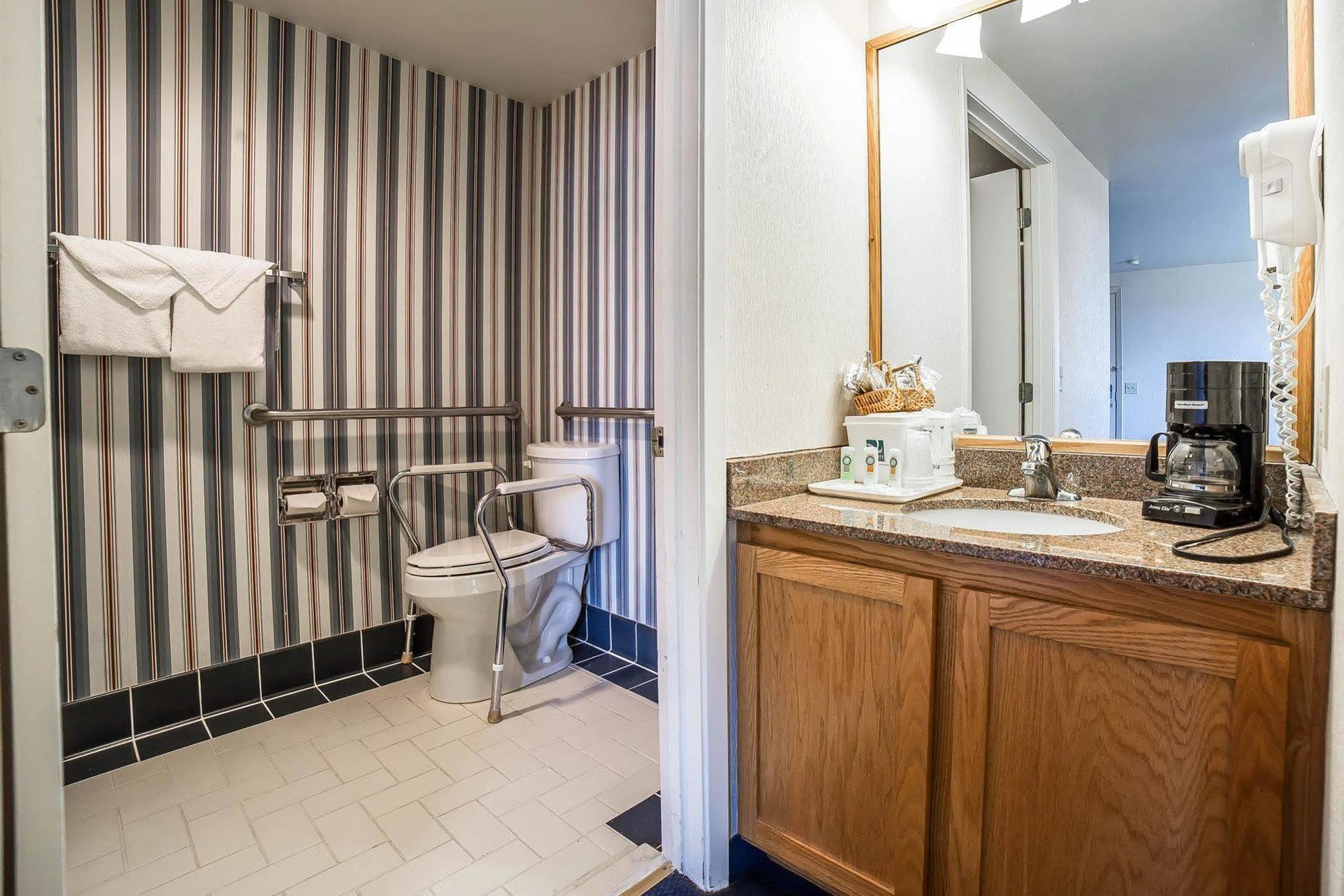 Quality Inn Sandpoint Εξωτερικό φωτογραφία